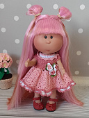 Вязаное платье для куклы little Mia Nines d'Onil 23 см